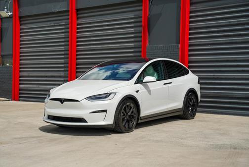 2022 Tesla Model X Base