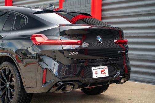 2023 BMW X4 xDrive30i
