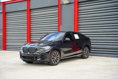 2022 BMW X6 xDrive40i