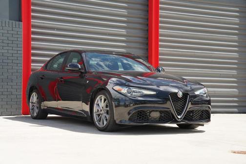 2022 Alfa Romeo Giulia Ti