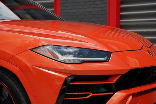 Orange 2022 Lamborghini Urus Graphite Capsule