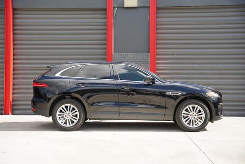 2020 Jaguar F-PACE 30t Prestige