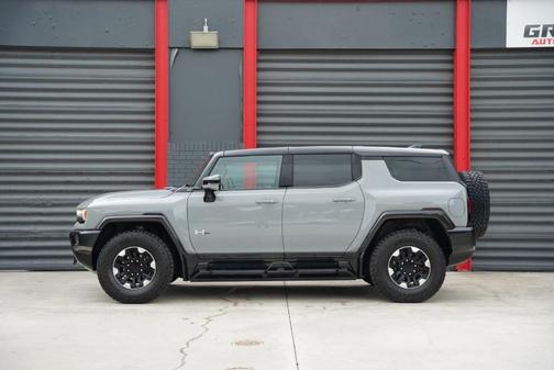 Meteorite Metallic 2024 GMC HUMMER EV SUV 2X