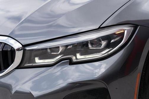 2020 BMW 330 i