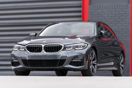2020 BMW 330 i