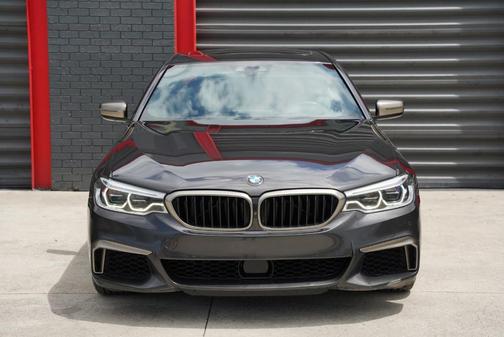 Dark Graphite Metallic 2020 BMW M550 i xDrive