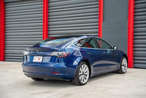 2020 Tesla Model 3 Standard Range Plus