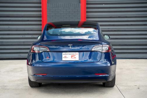 2020 Tesla Model 3 Standard Range Plus