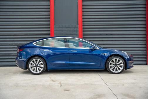 2020 Tesla Model 3 Standard Range Plus