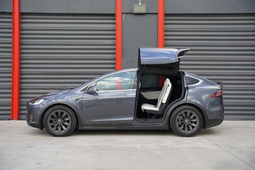 2019 Tesla Model X Long Range