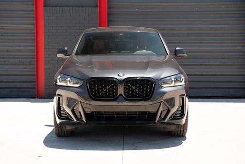 Dark Graphite Metallic 2023 BMW X4 xDrive30i