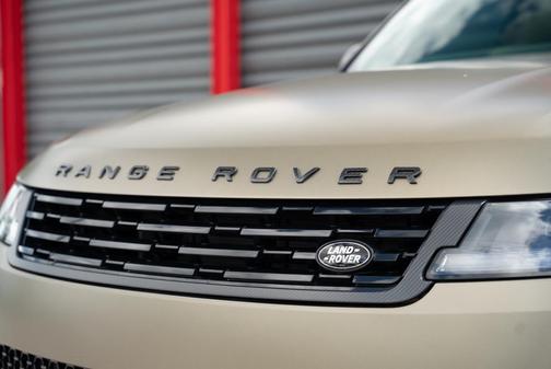 2024 Land Rover Range Rover Sport SV Edition One Carbon Bronze