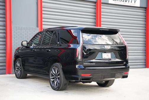 2023 Cadillac Escalade Sport