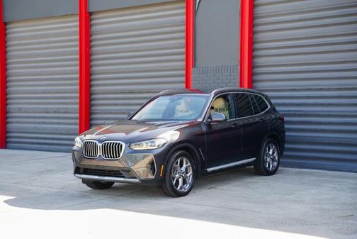 2023 BMW X3 sDrive30i
