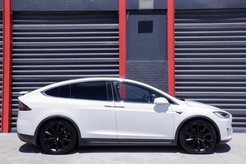 2021 Tesla Model X Long Range