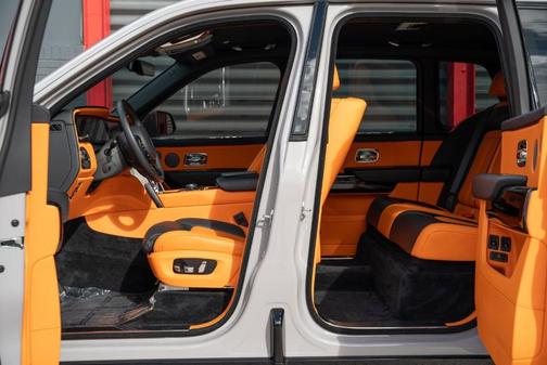 2025 Rolls-Royce Cullinan 