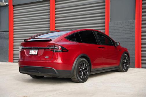 2023 Tesla Model X Plaid
