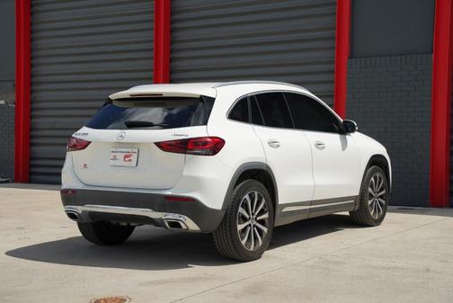 2023 Mercedes-Benz GLA 250 Base 4MATIC