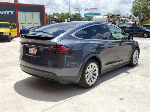 2017 Tesla Model X 75D