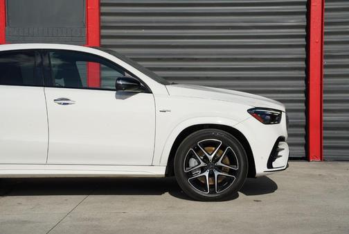 Polar White 2024 Mercedes-Benz AMG GLE 53 Base