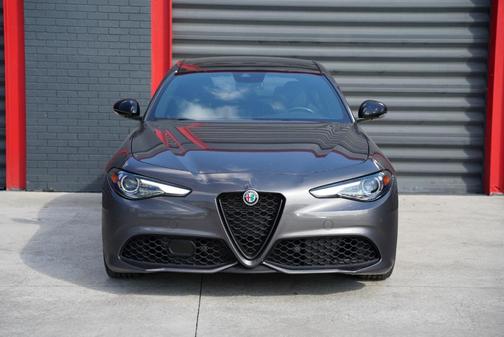 2023 Alfa Romeo Giulia Veloce