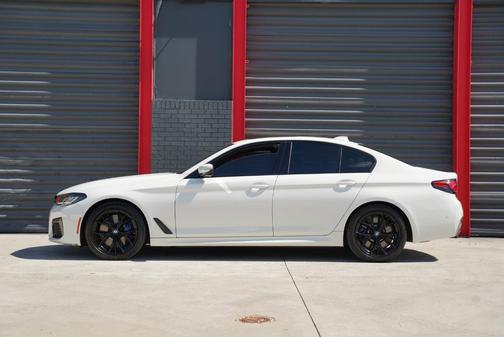 2022 BMW 540 i