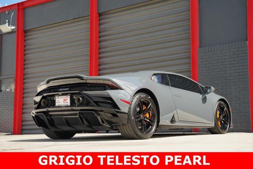 2021 Lamborghini Huracan EVO Base