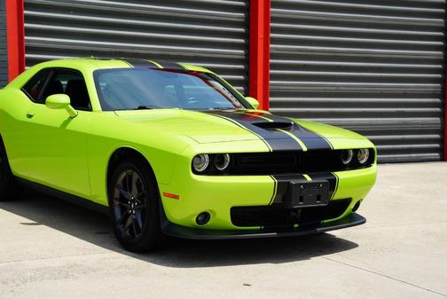 Sublime Clearcoat Metallic 2023 Dodge Challenger GT