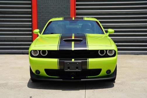 Sublime Clearcoat Metallic 2023 Dodge Challenger GT