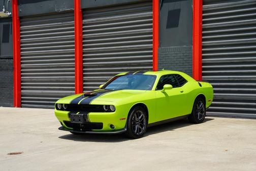 Sublime Clearcoat Metallic 2023 Dodge Challenger GT