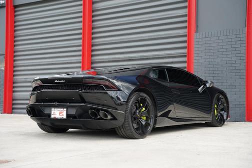 2016 Lamborghini Huracan LP610-4