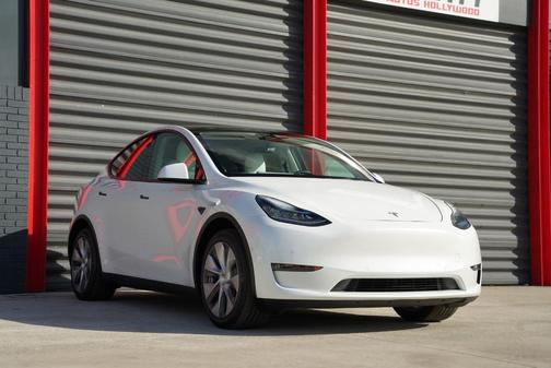 2022 Tesla Model Y Long Range