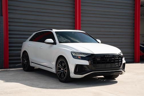 2021 Audi Q8 55 Prestige