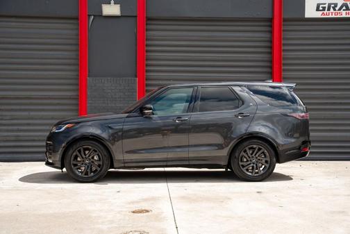2023 Land Rover Discovery P300 S R-Dynamic