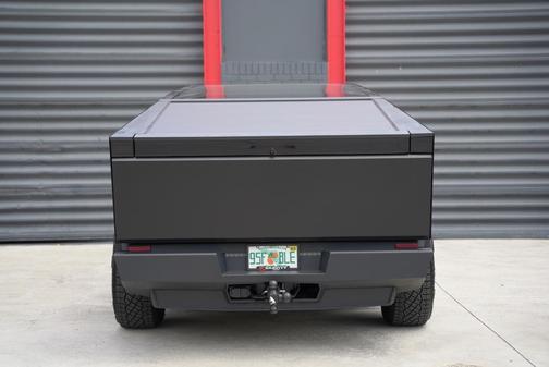 2024 Tesla Cybertruck Base