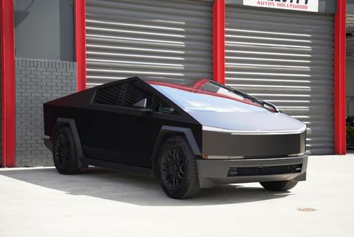 2024 Tesla Cybertruck Base