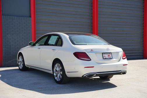 2019 Mercedes-Benz E-Class E 300