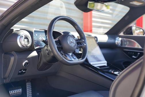 2022 Mercedes-Benz AMG SL 63 Base