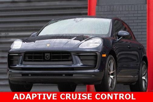 2022 Porsche Macan Base