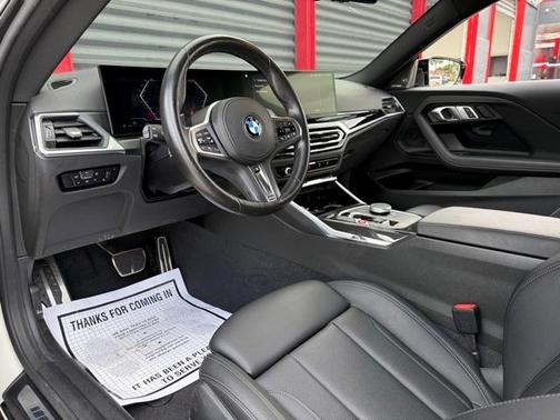 2023 BMW M240 i