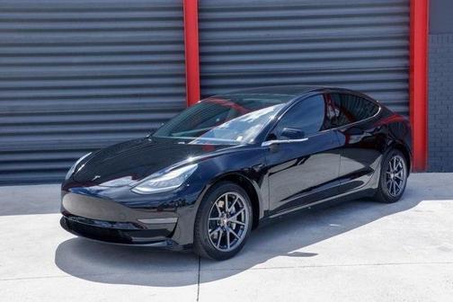 2020 Tesla Model 3 Standard Range Plus