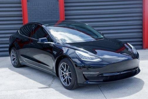 2020 Tesla Model 3 Standard Range Plus