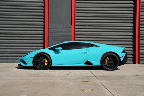 2021 Lamborghini Huracan EVO Base