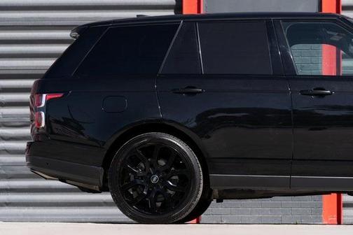 2020 Land Rover Range Rover P525 HSE