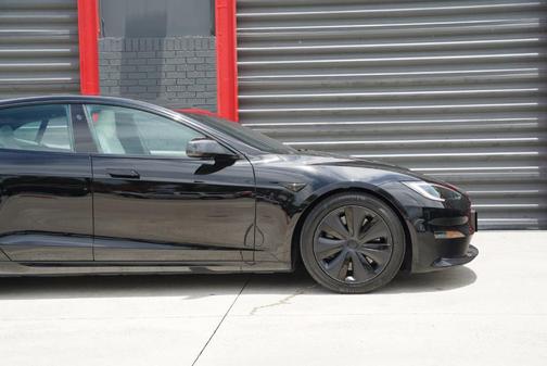 Black 2023 Tesla Model S BASE