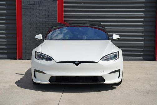2022 Tesla Model S Plaid