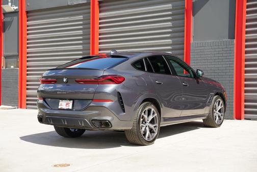 2021 BMW X6 sDrive40i