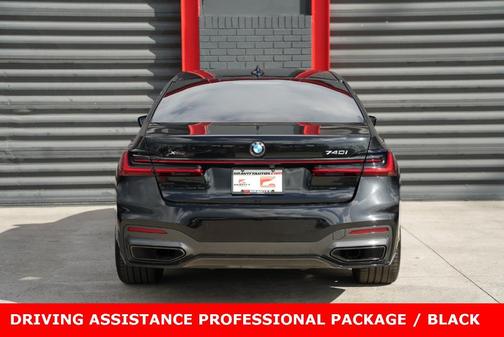 2021 BMW 740 i xDrive