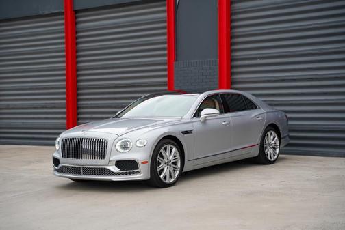 2023 Bentley Flying Spur Hybrid Mulliner