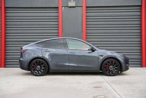 2022 Tesla Model Y Performance